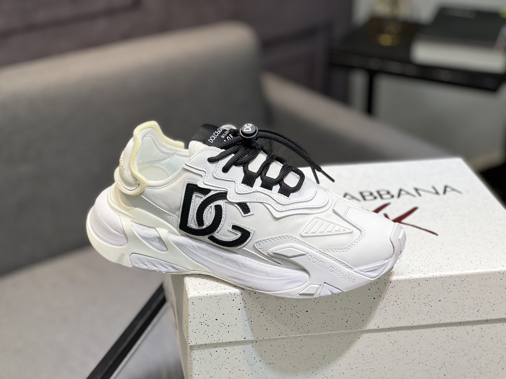 olce & Gabbana shoe